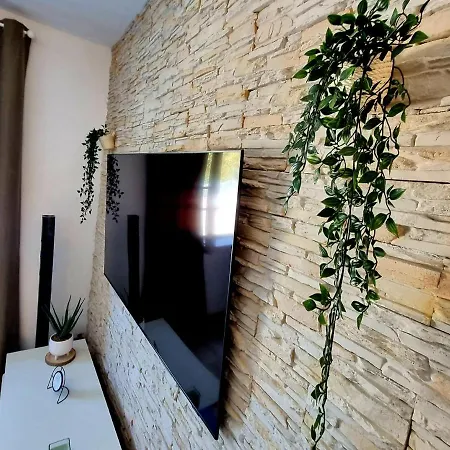 Lux Apartman Zára