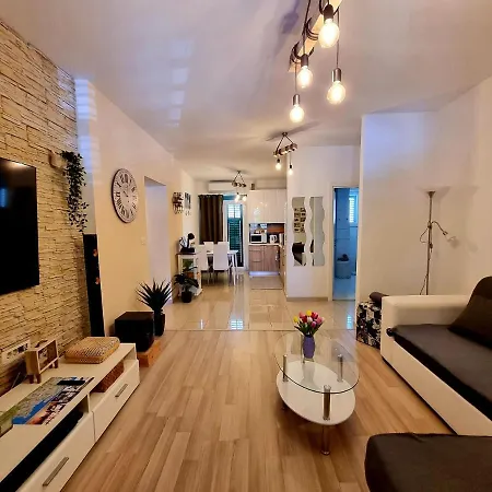 Lux Apartman